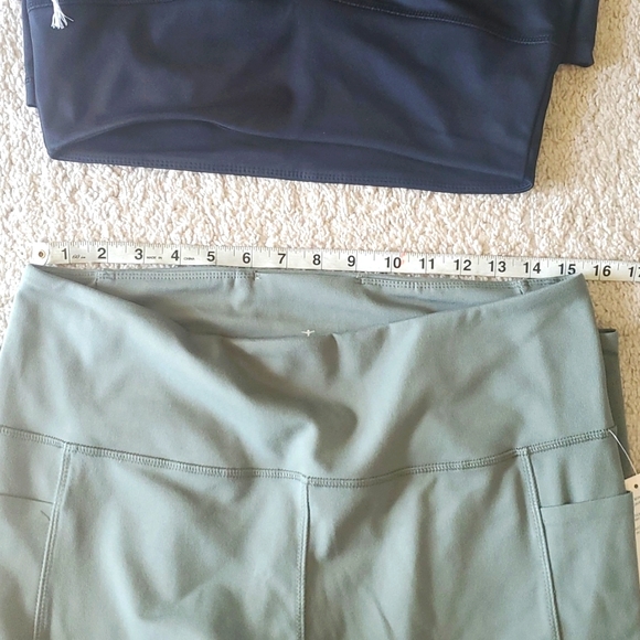 Women's Leggings Bundle (XL) - Picture 5 of 6